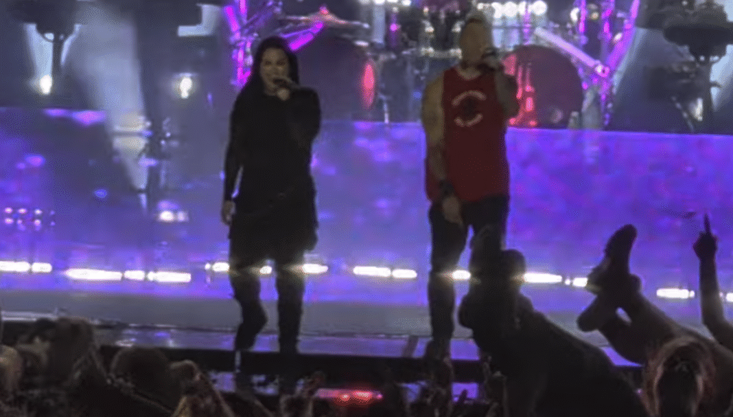 EVANESCENCE-Reunited-With-PAUL-MCCOY-For-Bring-Me-To-Life.png