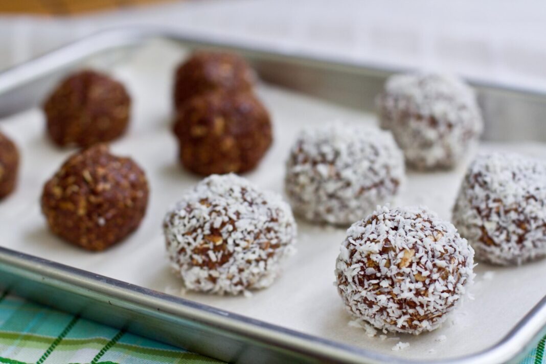 Flax-Glowballs.jpg