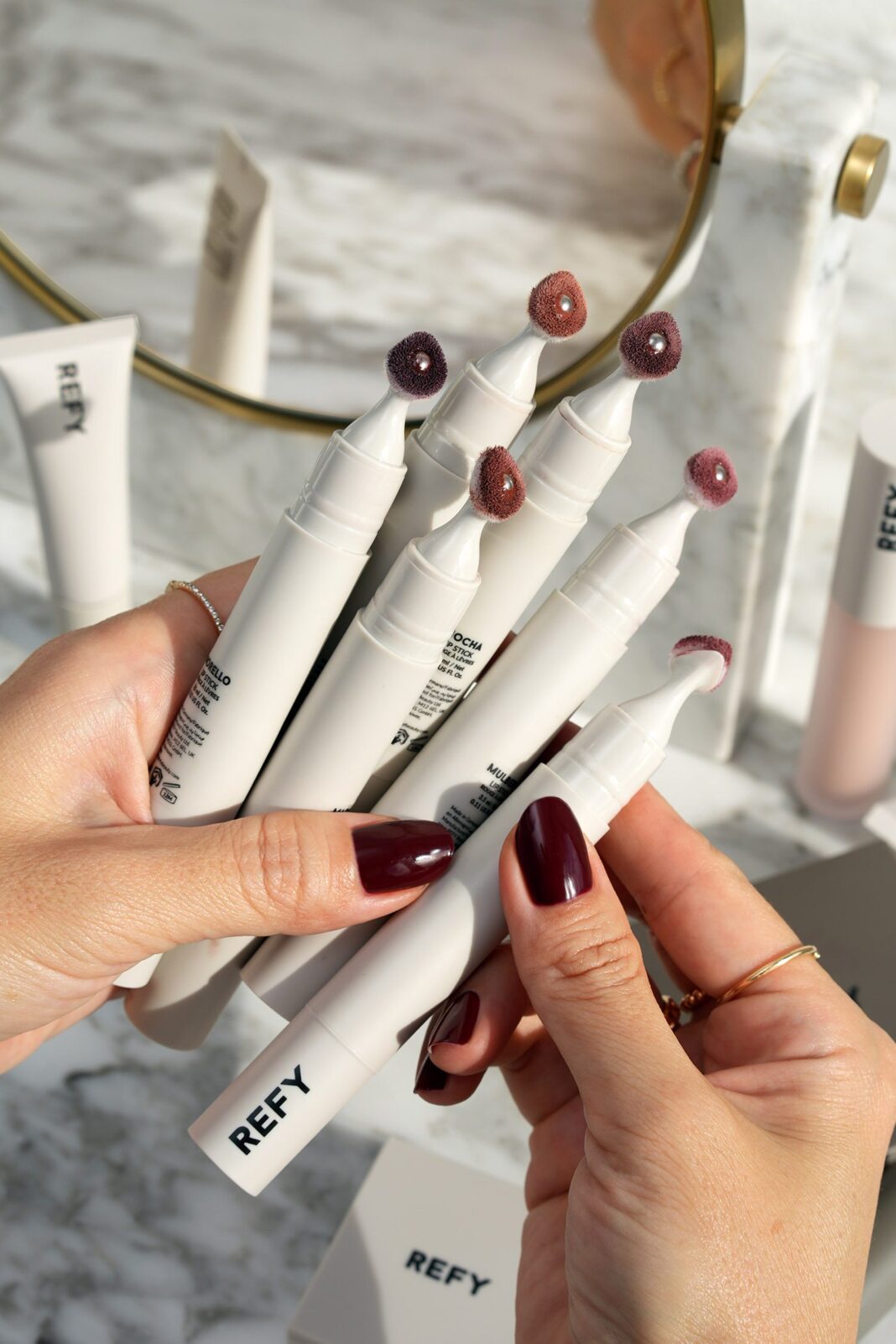 Refy-Lip-Stick-The-Beauty-Look-Book.jpg